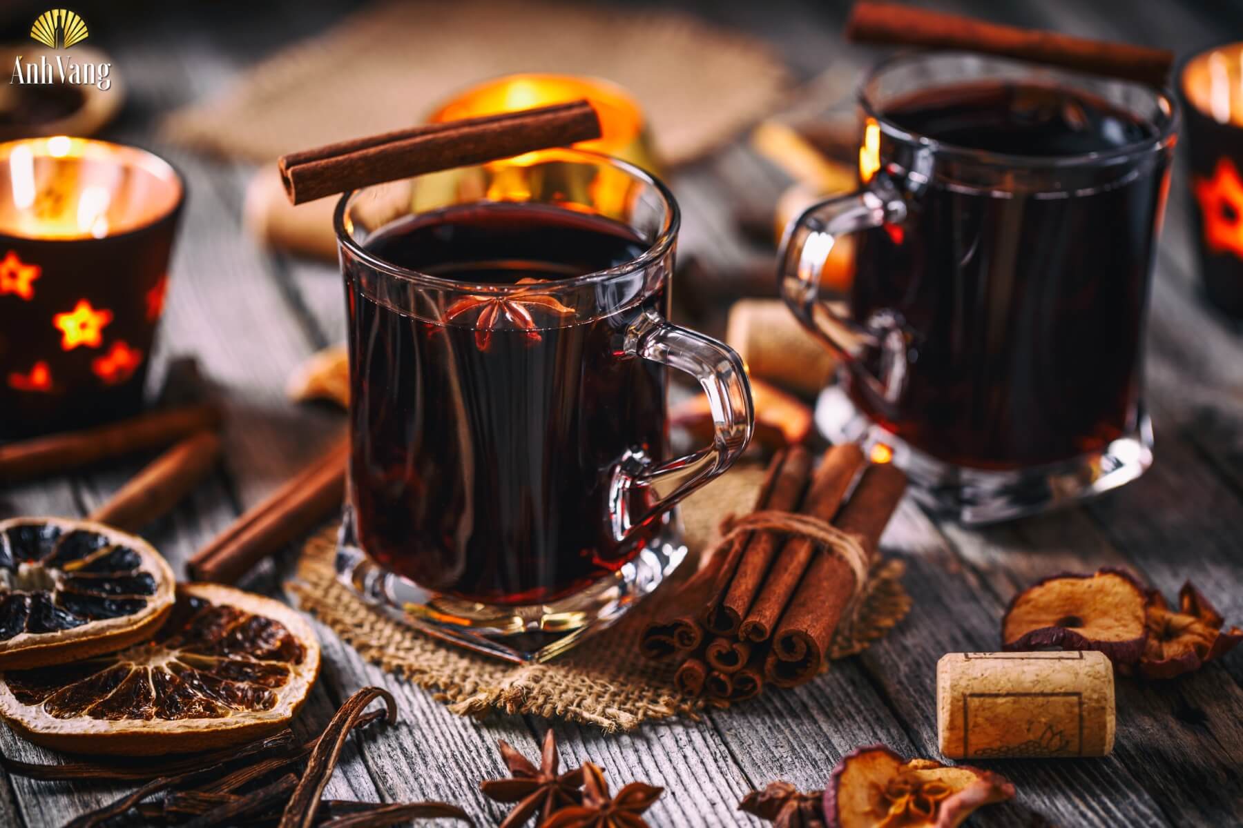 Rượu vang nóng Gluhwein.jpg